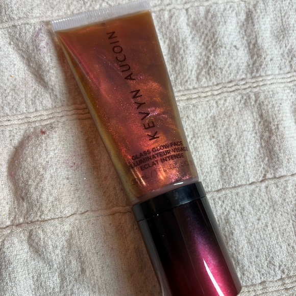 Kevin Aucoin Glass Glow Face Cosmic Flame - Picture 2 of 5